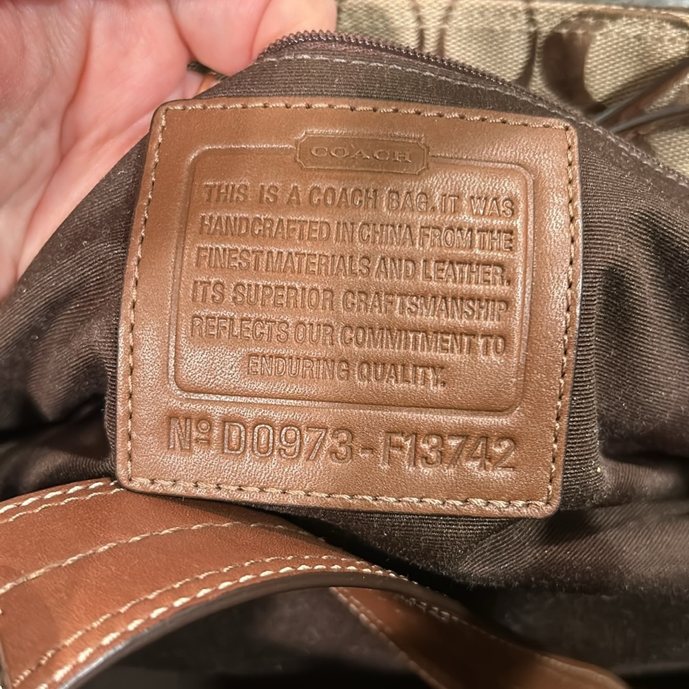 Coach purse - Picture 9 of 9